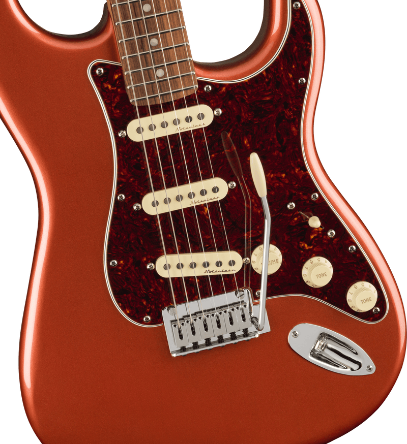 FENDER PLAYER PLUS STRATOCASTER. AGED CANDY APPLE RED